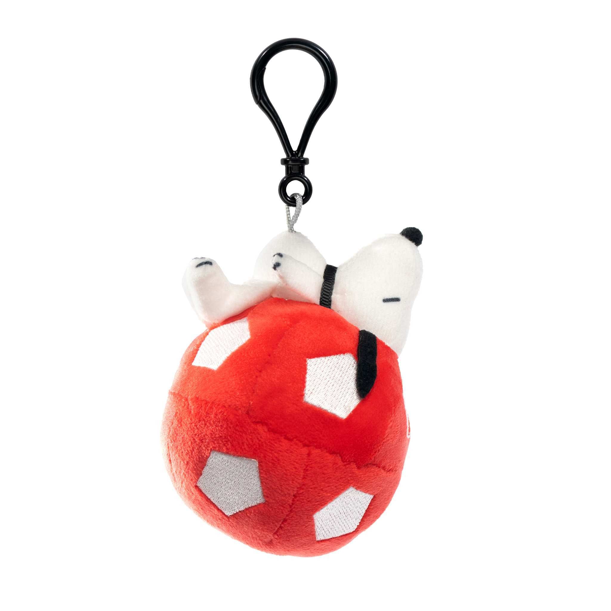 Peanuts Super Duper Plush Keychain Blind Bags Wave 01B (Target Snoopy Sports) - Blind Bag Flat