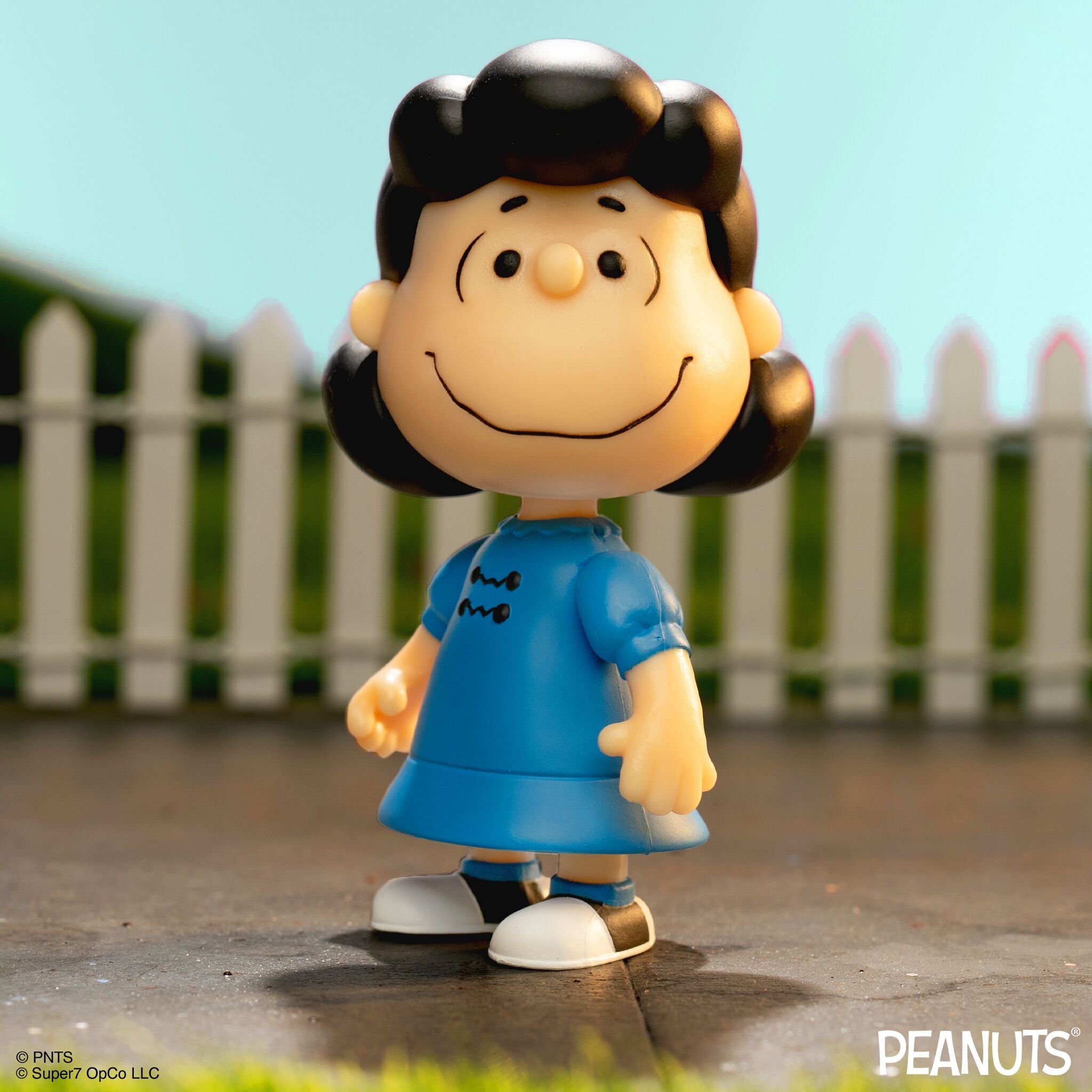 Peanuts ReAction Figures Wave 07 - Lucy