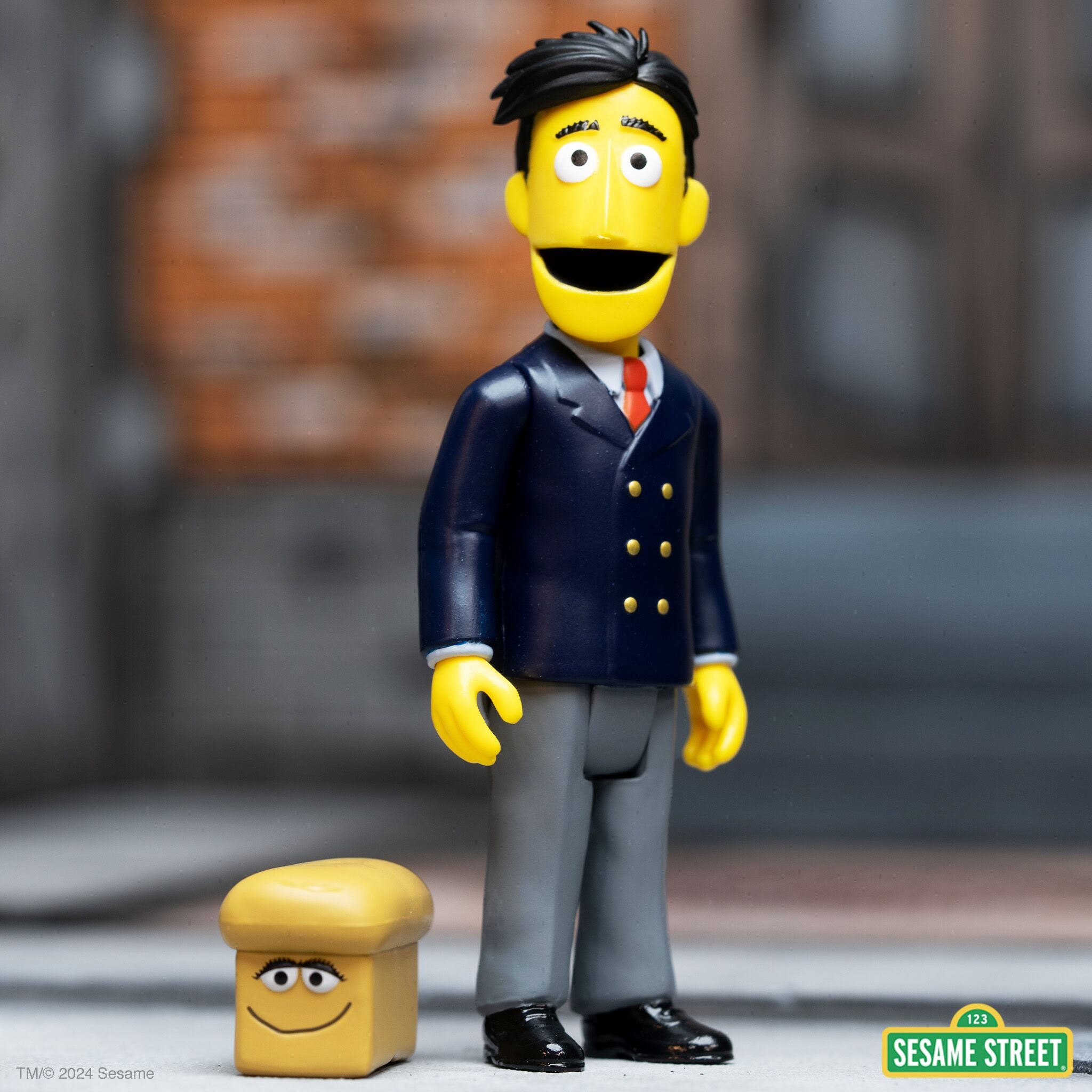 Sesame Street ReAction Figures Wave 02 - Guy Smiley (w/ Bread)