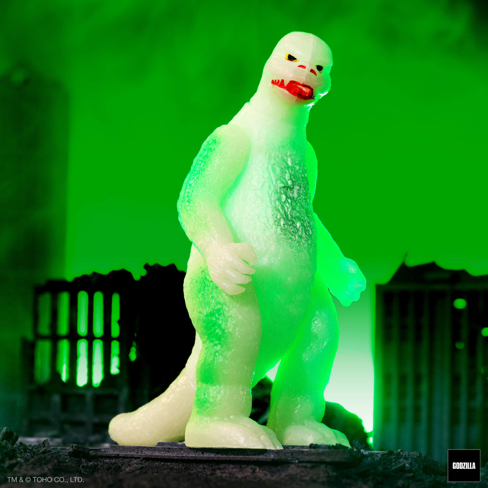 Shogun Godzilla (Silver/Glow) Toho ReAction Figure, Anime Expo '23 release