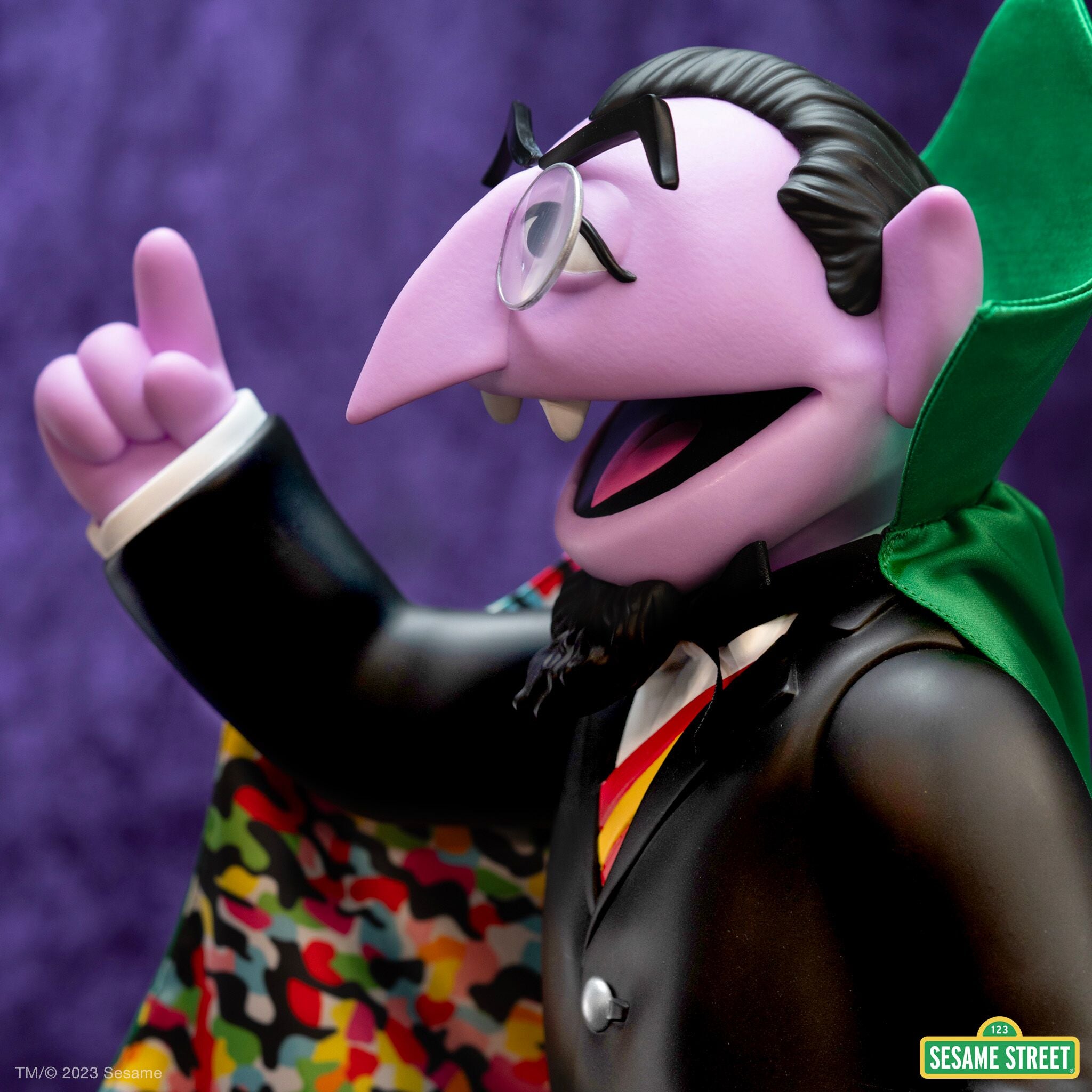 Sesame Street SuperSize Vinyl - Count von Count