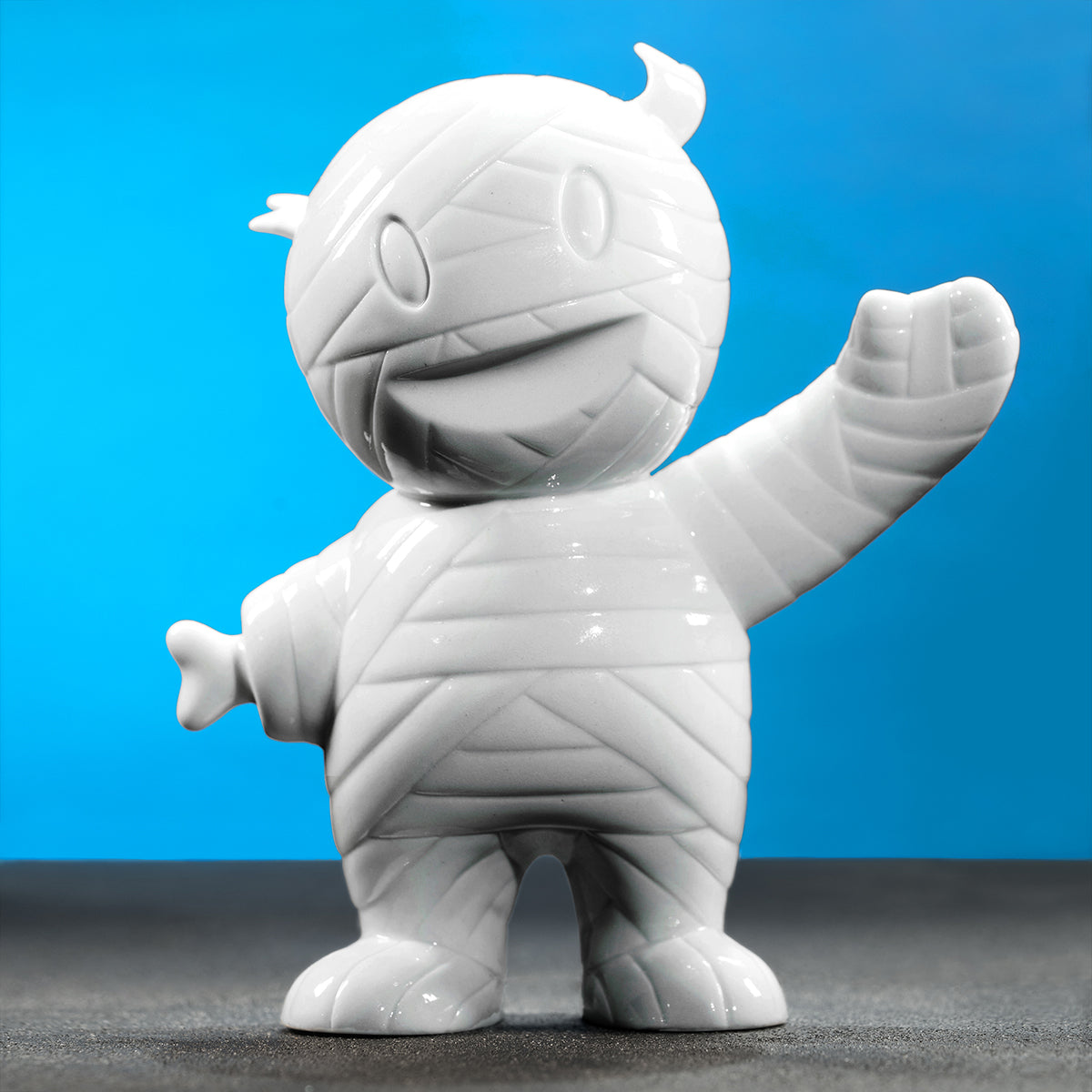 Super7 Porcelain Mummy Boy - White