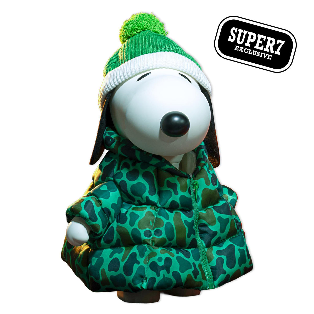 Peanuts SuperSize Vinyl (Snoopy, Puffy Coat) - Snoopy (Puffy Coat, Camo, DTC XCL)